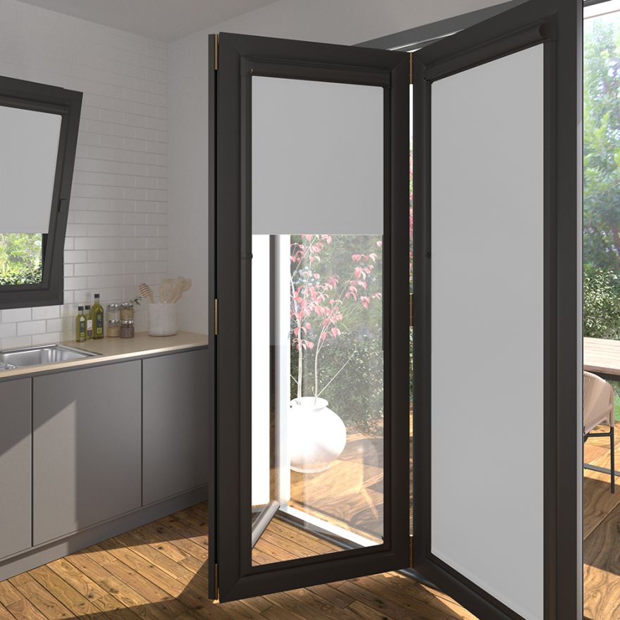  Amor Polished Stone Perfect Fit Blackout Roller