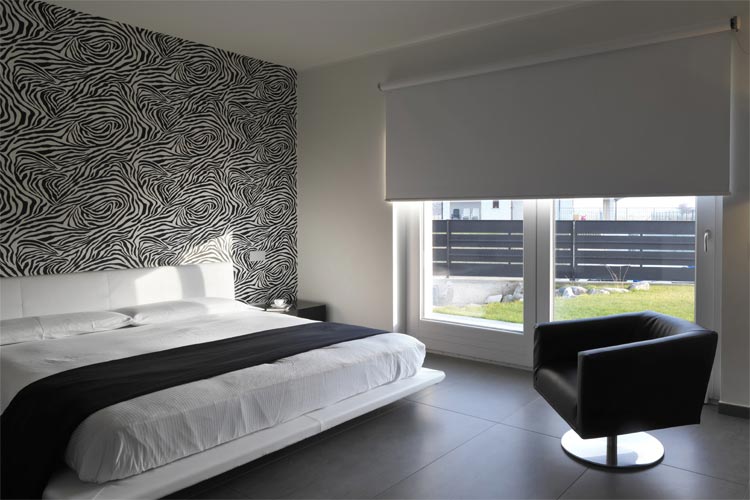 Bedroom Roller in grey blackout