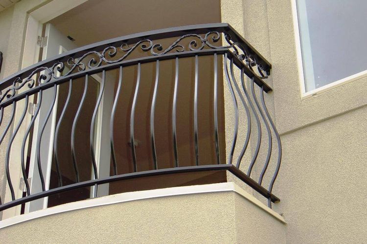 juliet balcony viewed from below